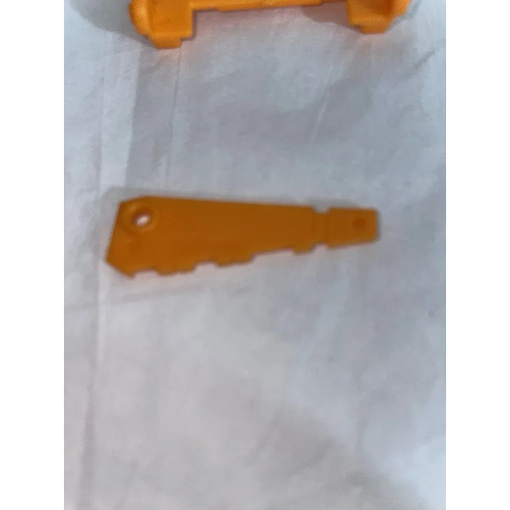 Vtg G1 Transformers Accessories Hoist Orange Tow Platform & Radar Panel  EUC